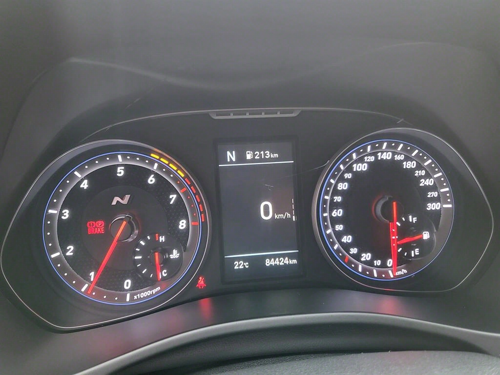 HYUNDAI Veloster - Vista 4