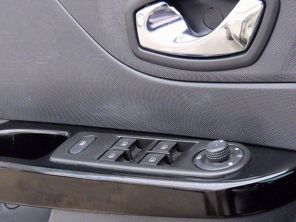 SAMSUNG QM3 - Vista 10