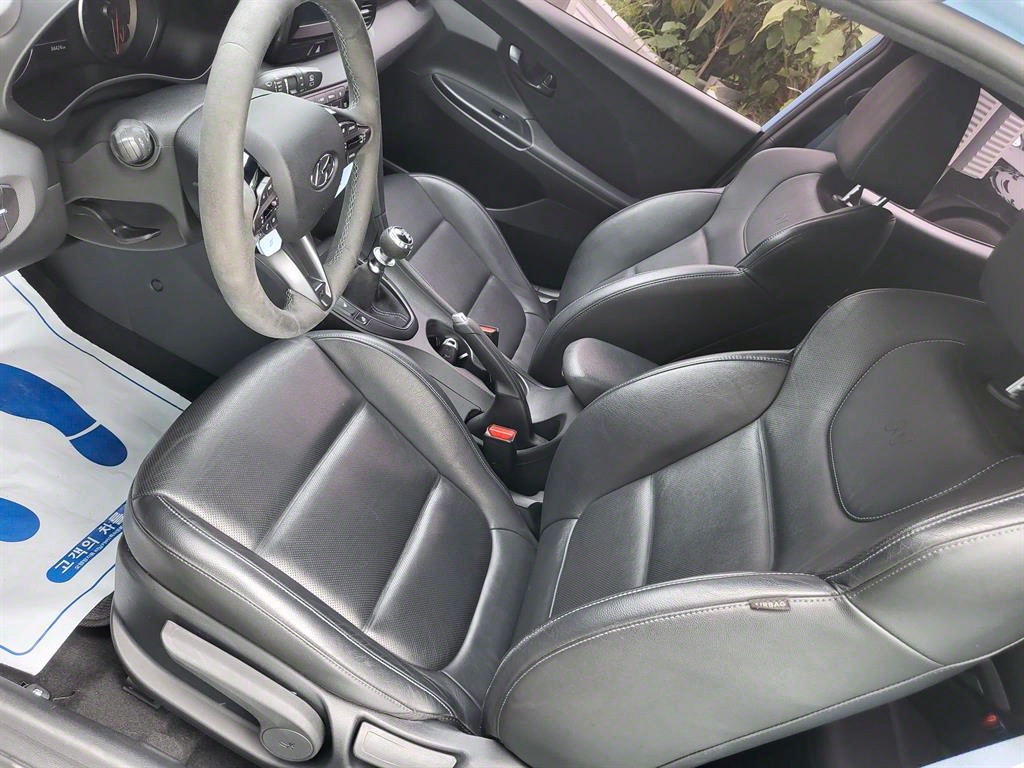 HYUNDAI Veloster 2019 Gris - Importación desde Corea - HF Imports Iquique - Foto 13