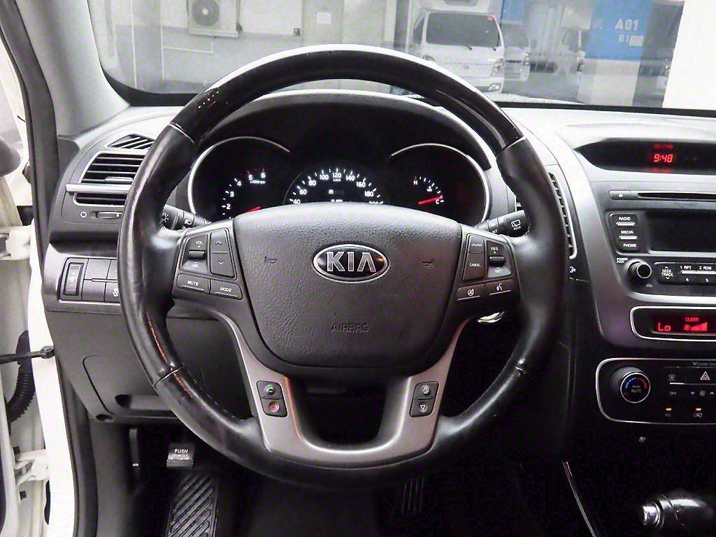 KIA Sorento - Vista 7