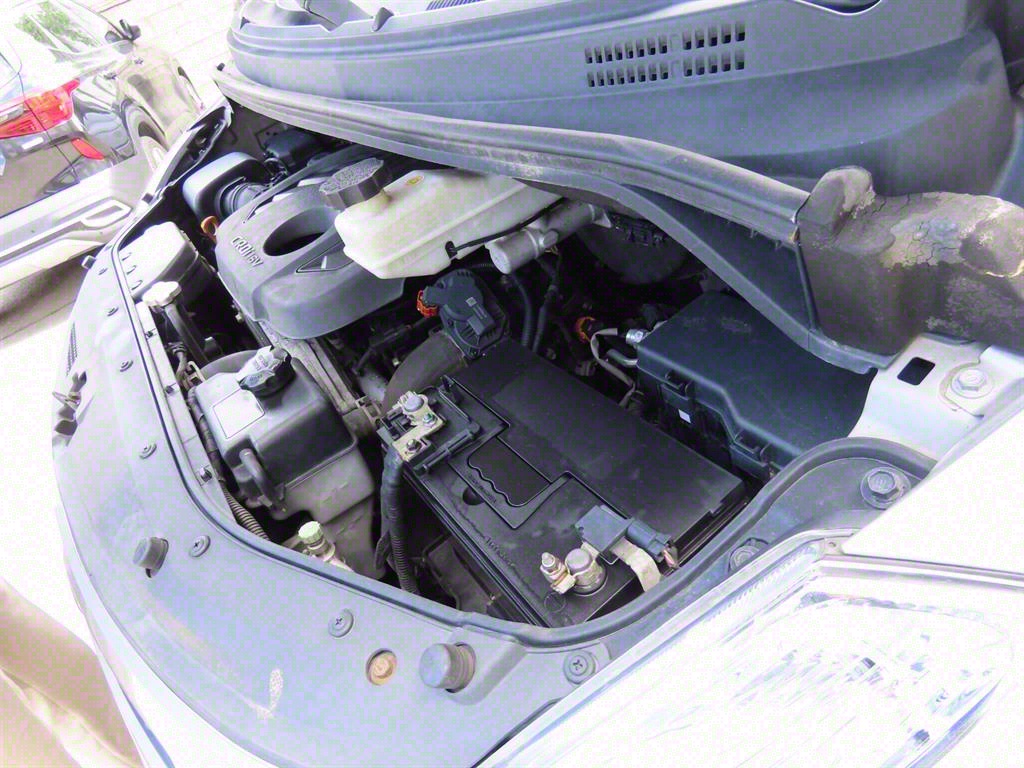 HYUNDAI Starex 2018 Plateado - Importación desde Corea - HF Imports Iquique - Foto 18