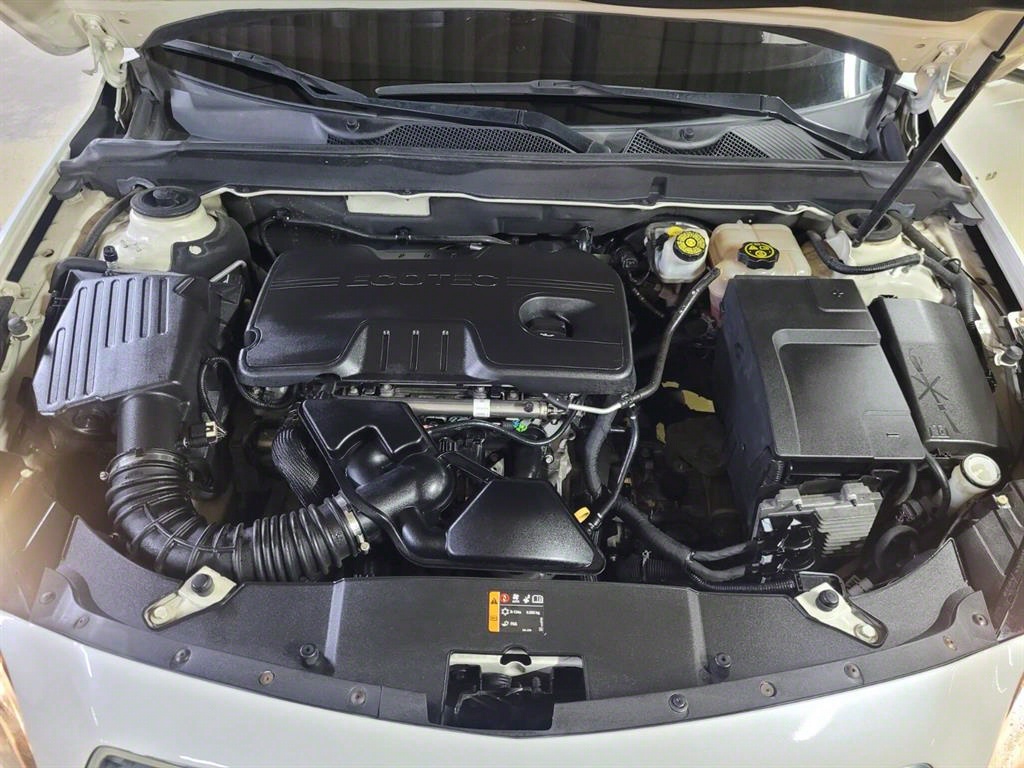 Chevrolet Malibu - Vista 4