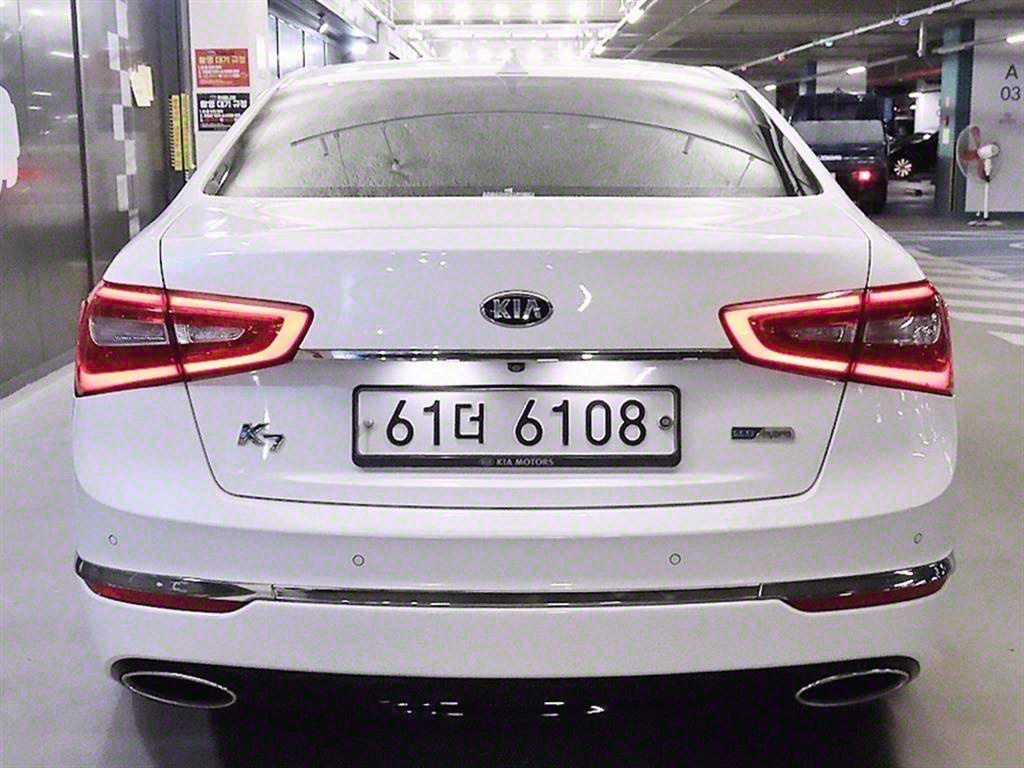 KIA K7 - Vista 5