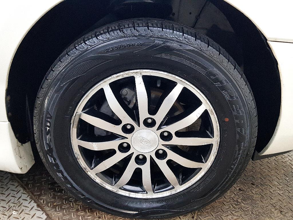 KIA Carnival 2010 Blanco - Importación desde Corea - HF Imports Iquique - Foto 20