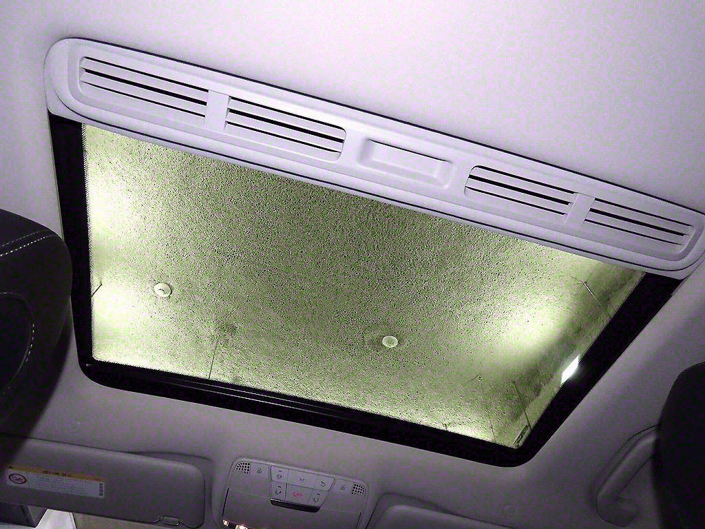 Mercedes Benz E class 2018 Plateado - Importación desde Corea - HF Imports Iquique - Foto 16