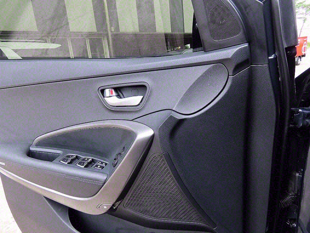 HYUNDAI Maxcruz - Vista 11