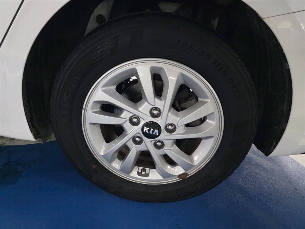 KIA K3 2021 Blanco - Importación desde Corea - HF Imports Iquique - Foto 16