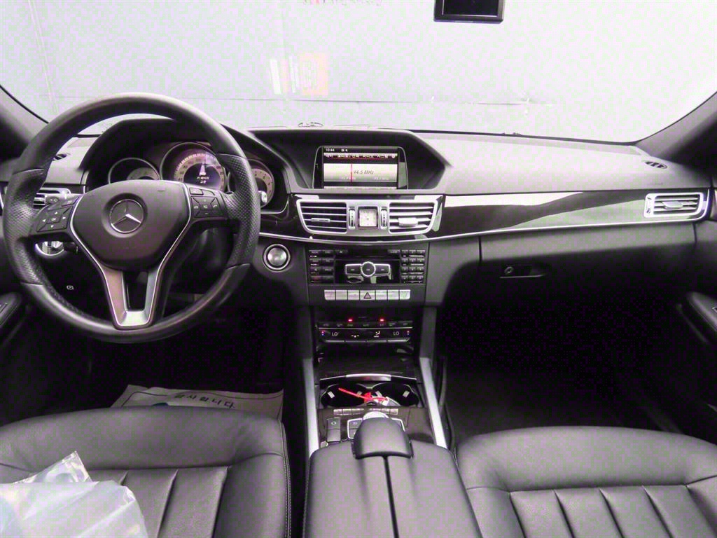 Mercedes Benz E class 2014 Negro - Importación desde Corea - HF Imports Iquique - Foto 7