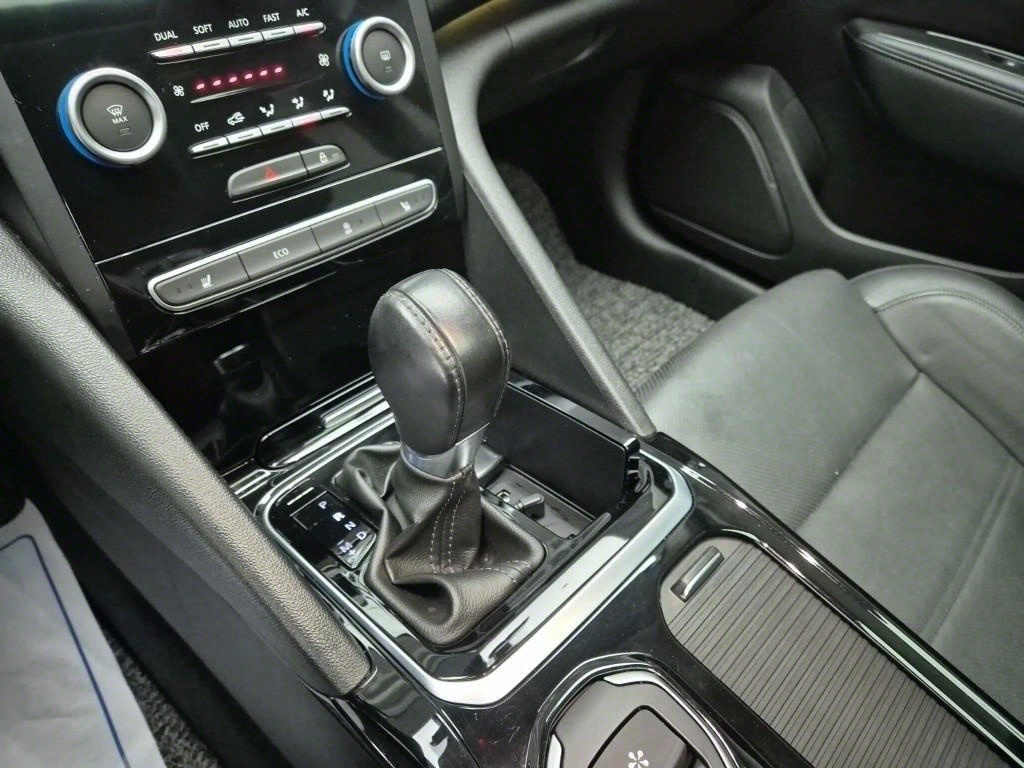 SAMSUNG SM6 - Vista 8