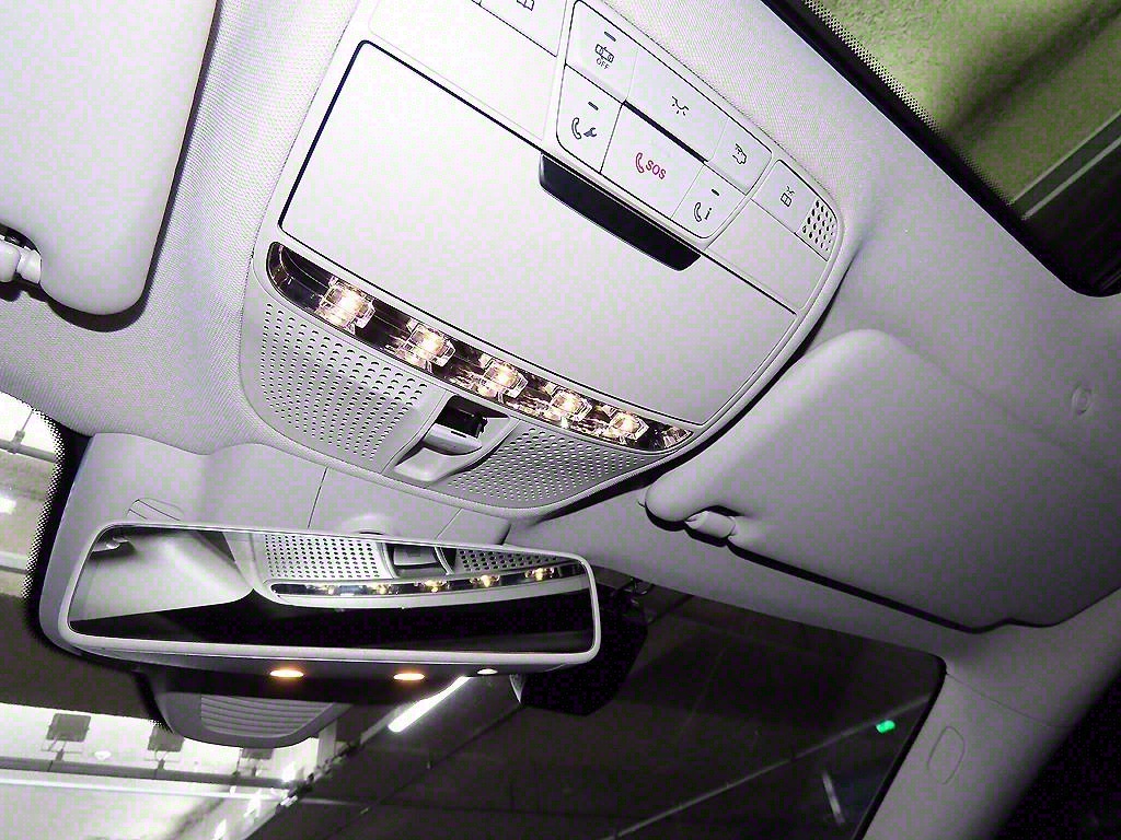 Mercedes Benz E class 2018 Plateado - Importación desde Corea - HF Imports Iquique - Foto 15