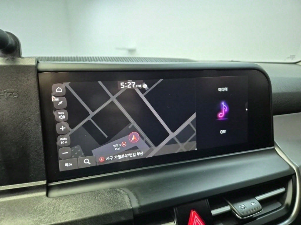 KIA Seltos 2024 Gris - Importación desde Corea - HF Imports Iquique - Foto 13