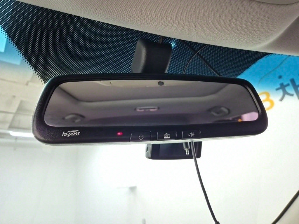 Ssangyong Tivoli 2017 Blanco - Importación desde Corea - HF Imports Iquique - Foto 16