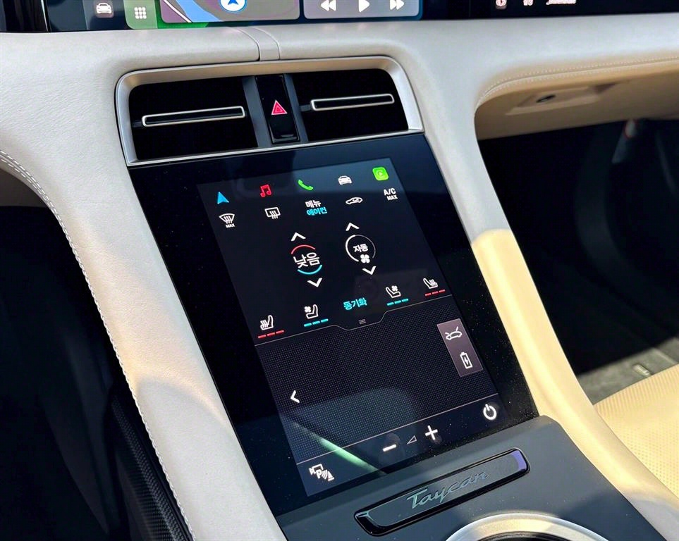 Porsche Taycan 2021 Azul - Importación desde Corea - HF Imports Iquique - Foto 18