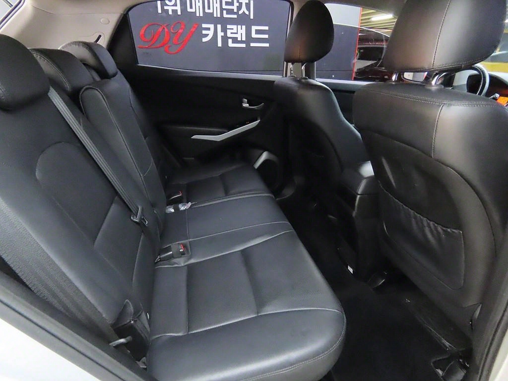 Ssangyong Korando - Vista 6