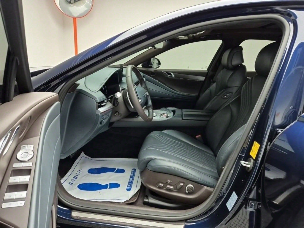 Genesis G80 - Vista 11