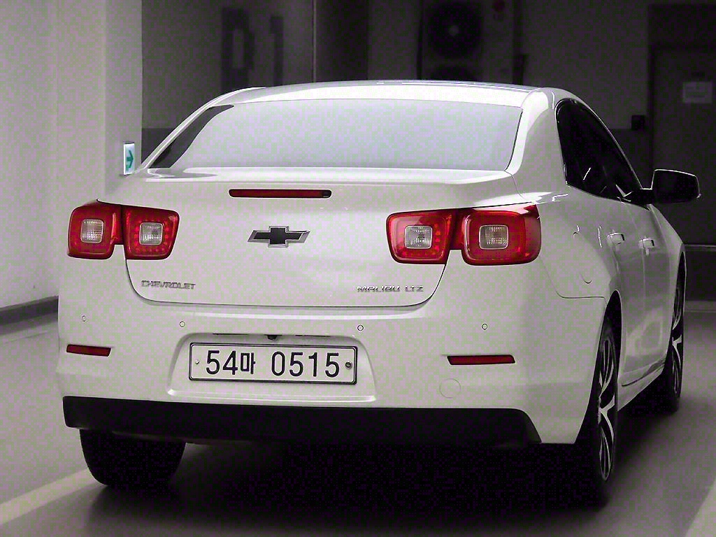 Chevrolet Malibu - Vista 4