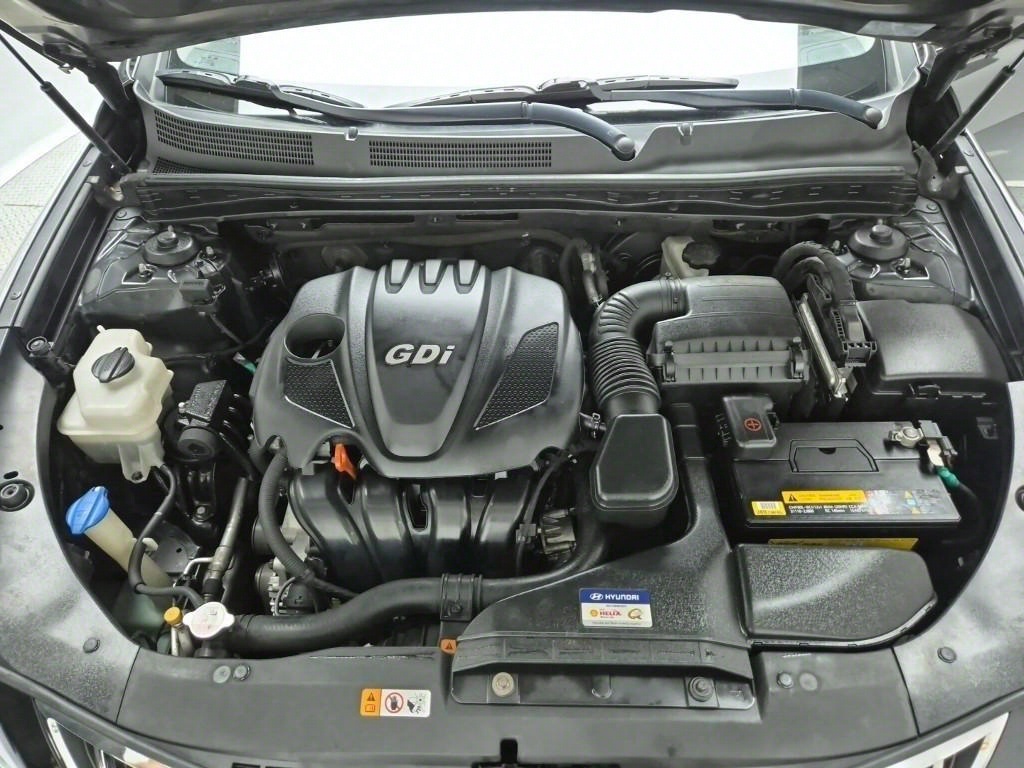 HYUNDAI Grandeur - Vista 5