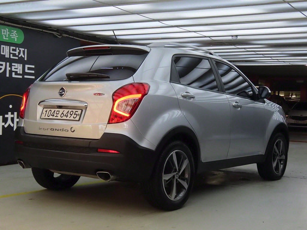 Ssangyong Korando - Vista 4