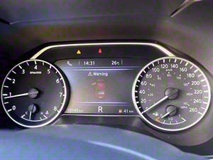 Nissan Maxima - Vista 12