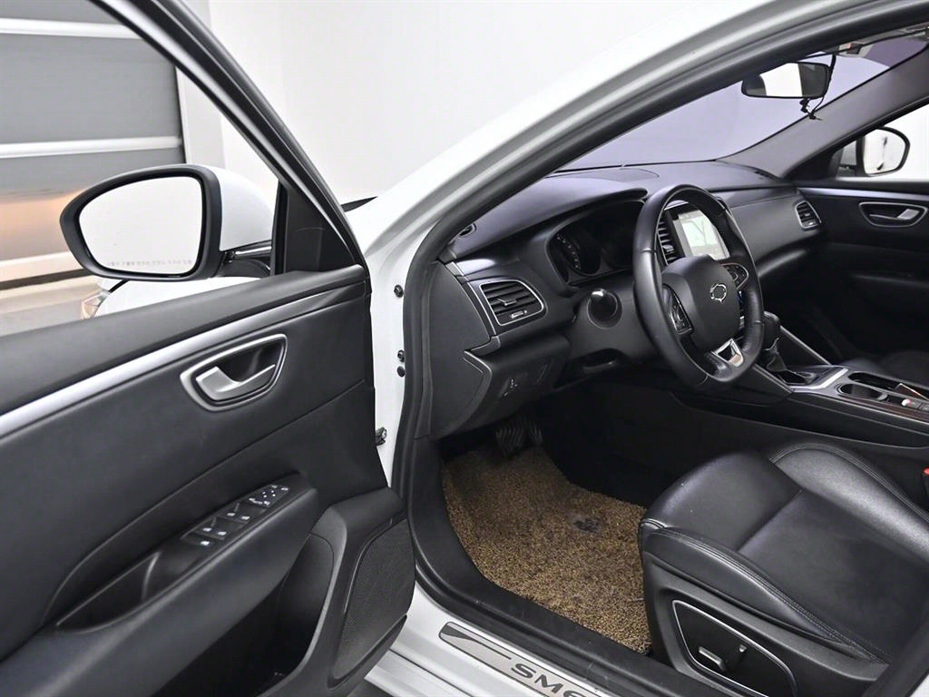 SAMSUNG SM6 - Vista 9