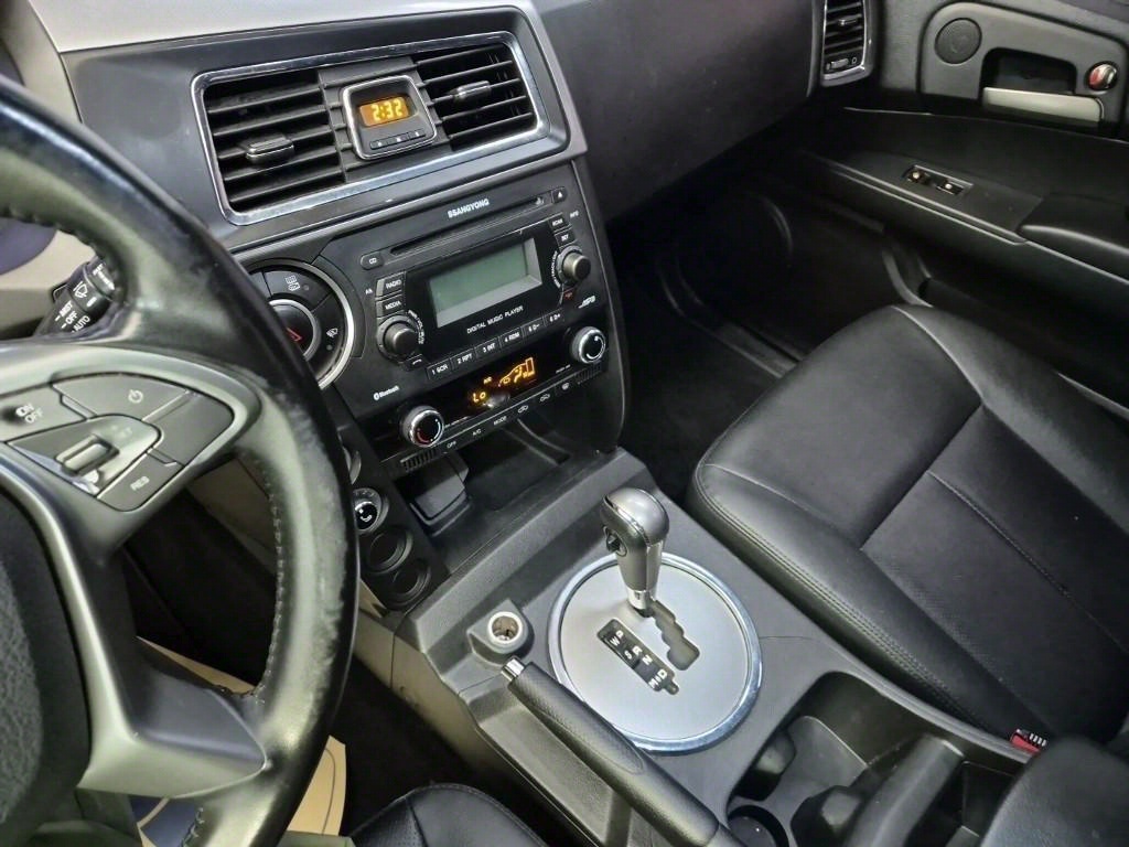 Ssangyong Korando - Vista 10