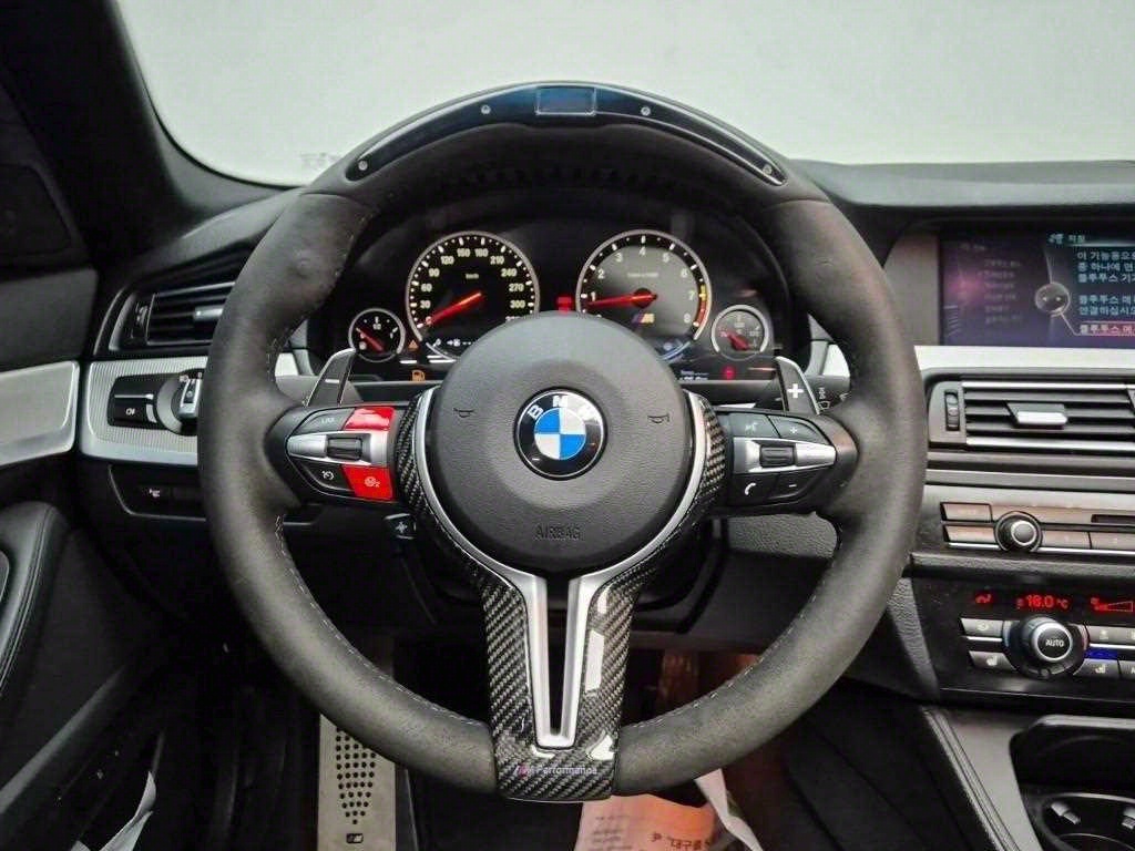 BMW 5 Series - Vista 9