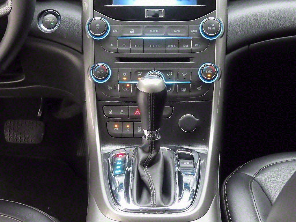 Chevrolet Malibu - Vista 10