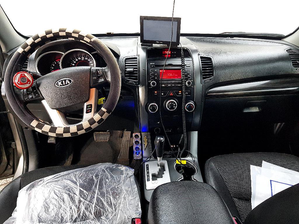 KIA Sorento - Vista 5