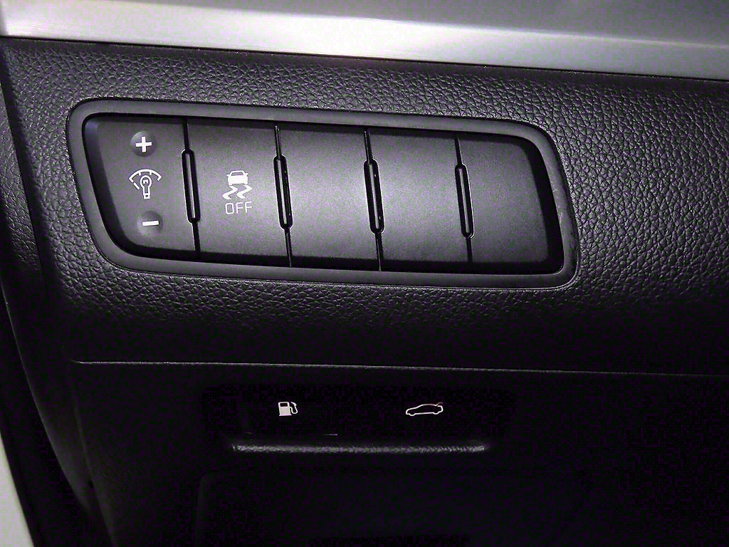 KIA K7 2014 Blanco - Importación desde Corea - HF Imports Iquique - Foto 16