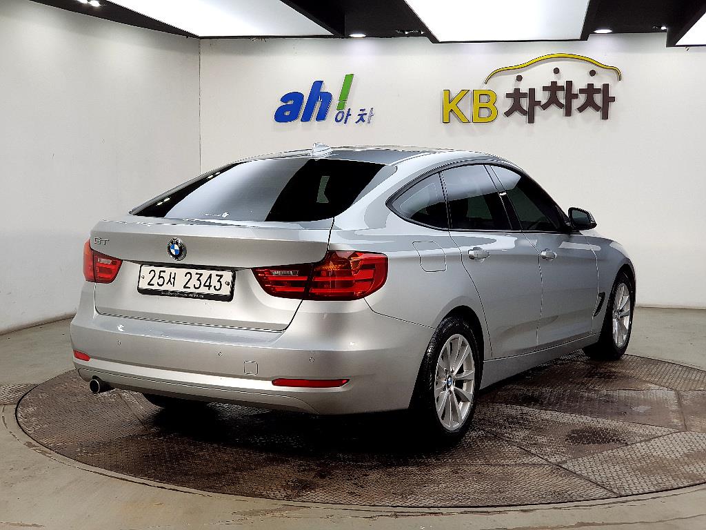 BMW Gran Turismo - Vista 4