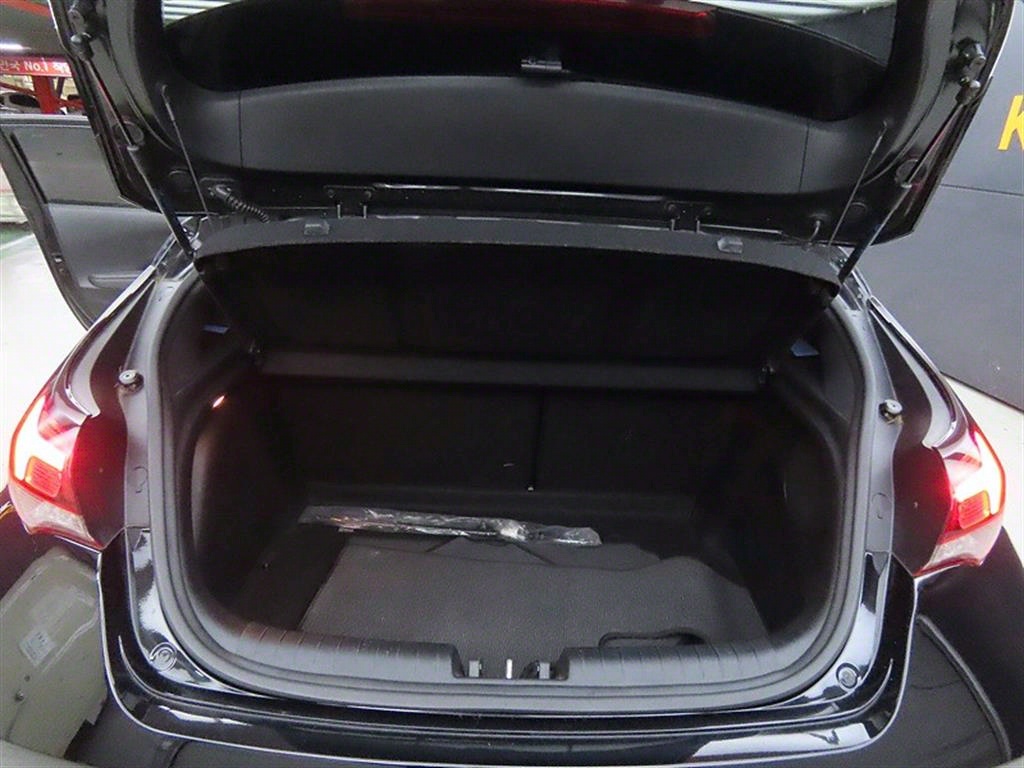 HYUNDAI Veloster 2019 Negro - Importación desde Corea - HF Imports Iquique - Foto 18