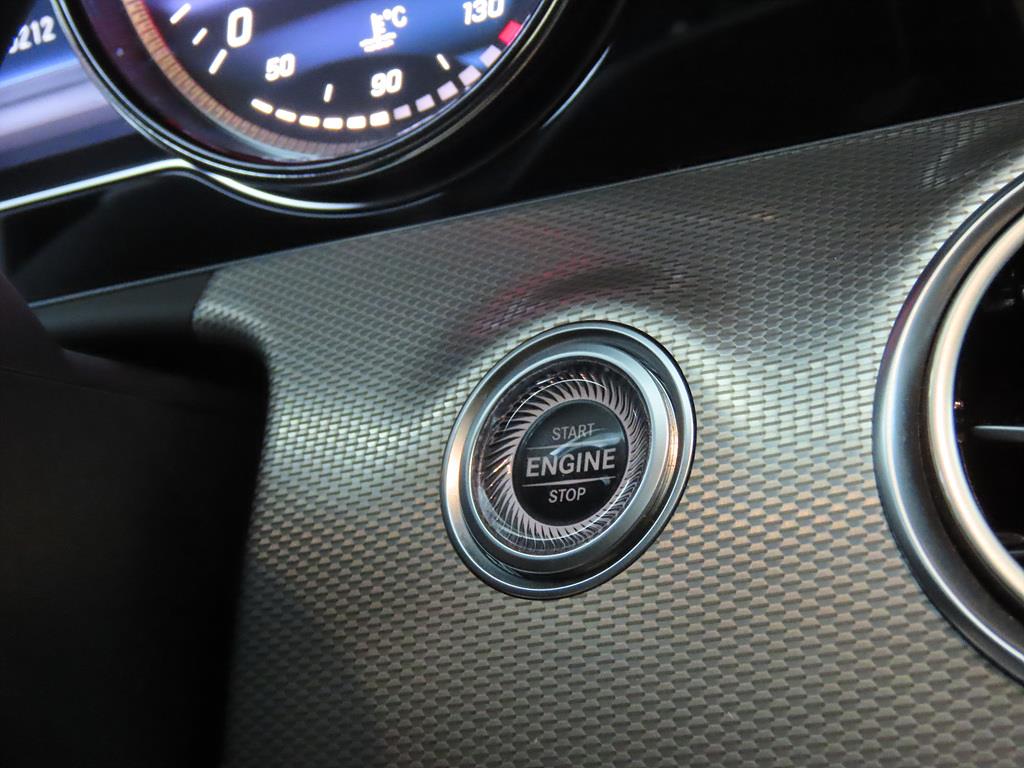 Mercedes Benz E class 2019 Gris - Importación desde Corea - HF Imports Iquique - Foto 14