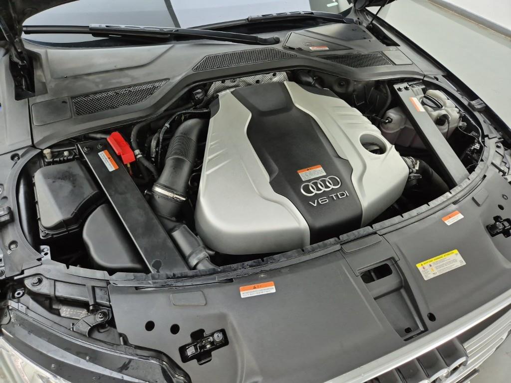 Audi A8 - Vista 6