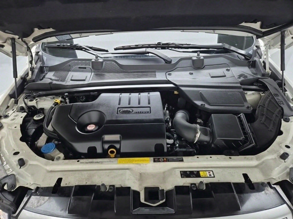 Land Rover Discovery Sports - Vista 5