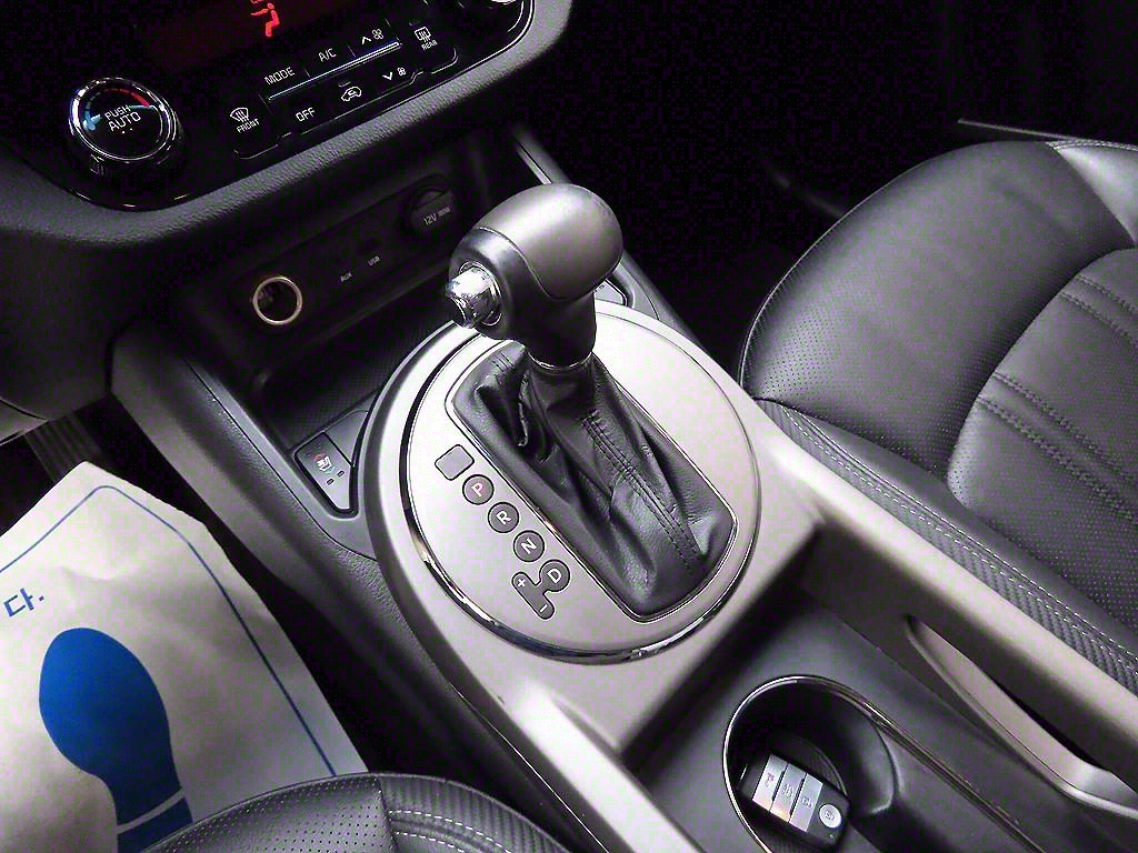 KIA Sportage - Vista 10