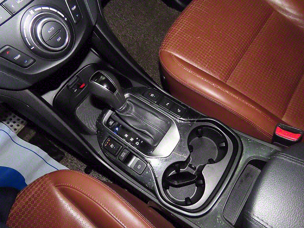 HYUNDAI Santa Fe - Vista 11