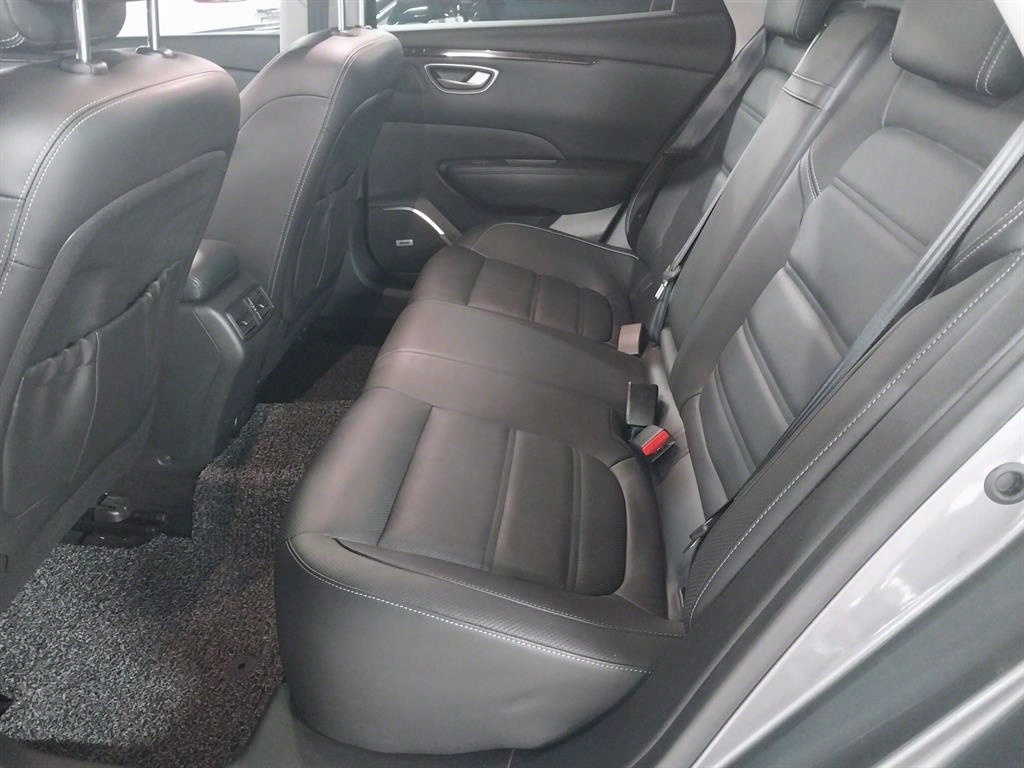 SAMSUNG SM6 - Vista 9