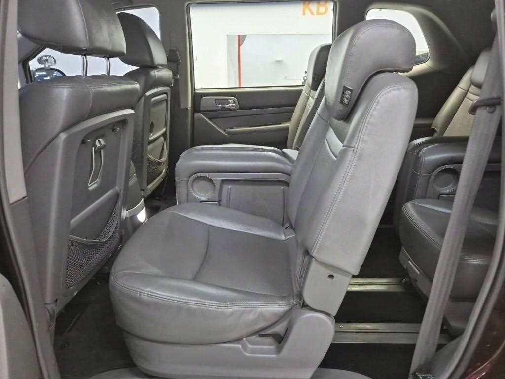 Ssangyong Korando - Vista 12