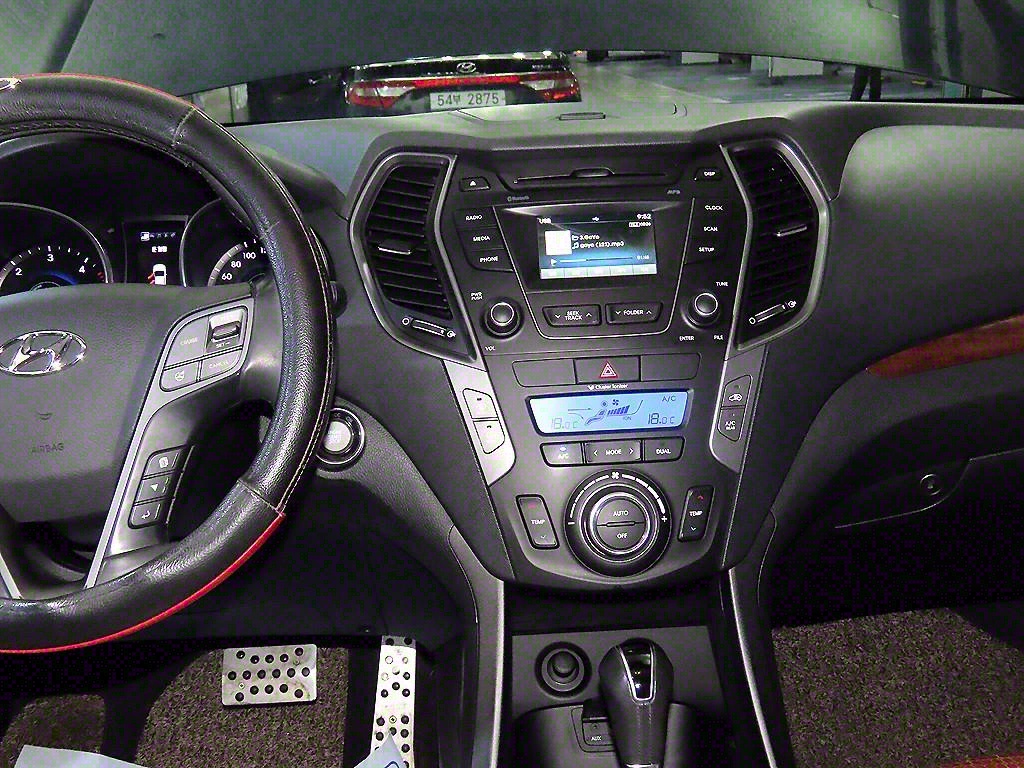 HYUNDAI Santa Fe - Vista 10