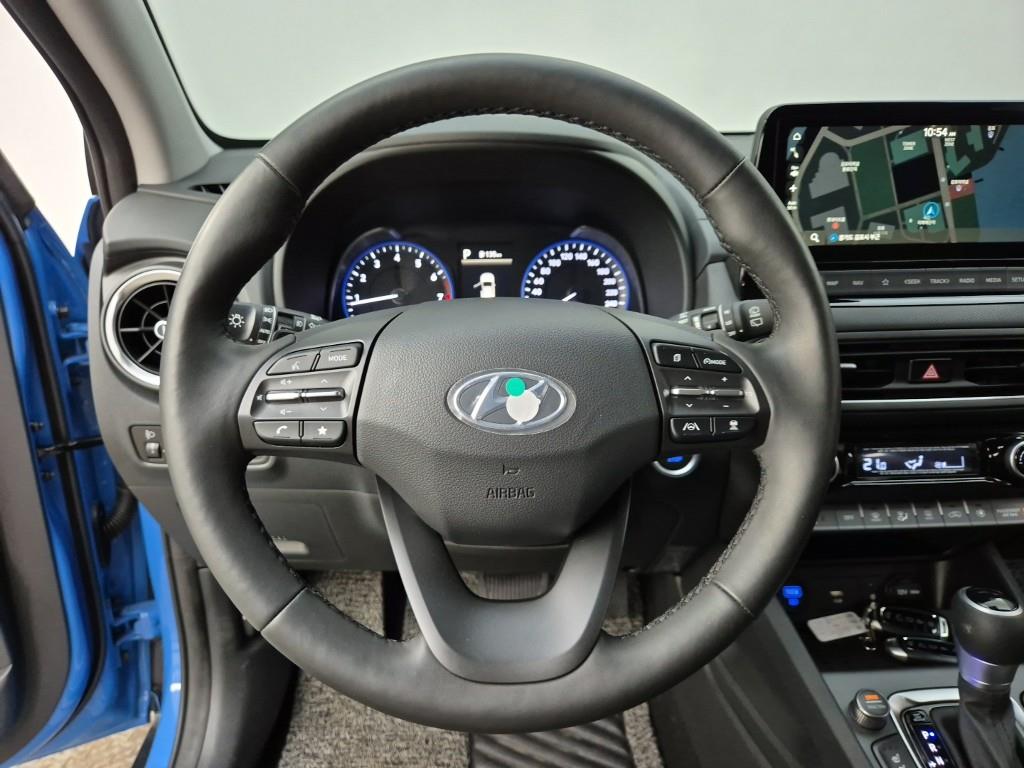 HYUNDAI Kona - Vista 9