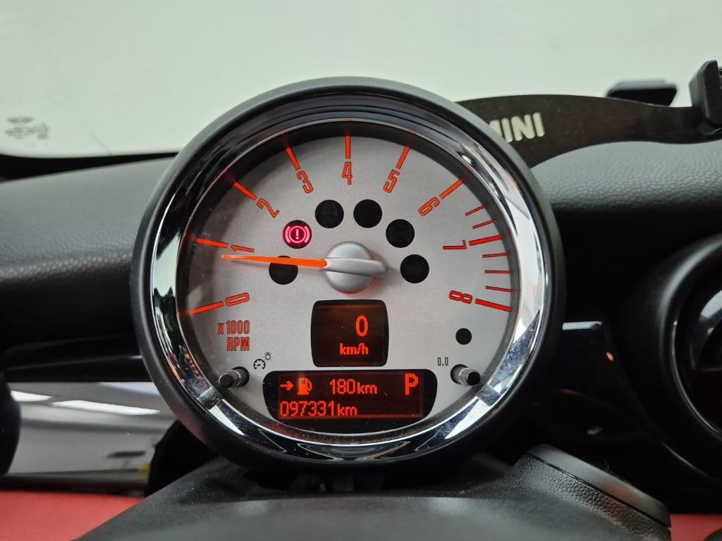 Mini Coupe - Vista 7