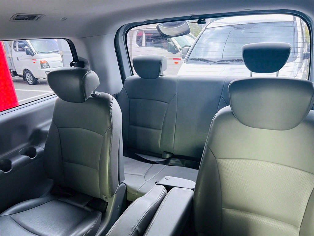 HYUNDAI Starex 2014 Plateado - Importación desde Corea - HF Imports Iquique - Foto 8