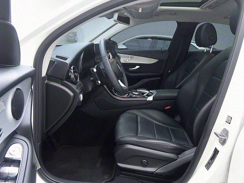 Mercedes Benz GLC Class 2018 Blanco - Importación desde Corea - HF Imports Iquique - Foto 11