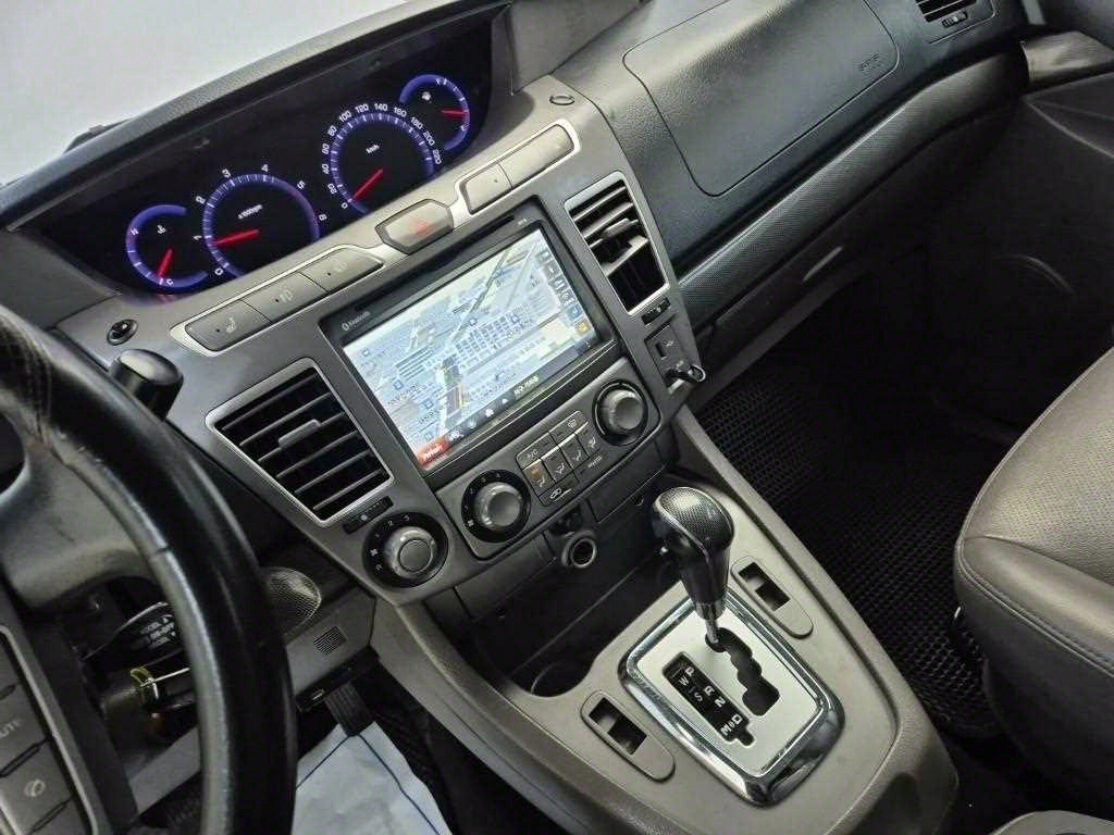 Ssangyong Korando - Vista 10