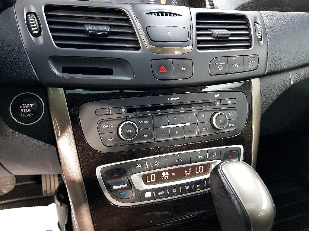 SAMSUNG SM5 - Vista 11