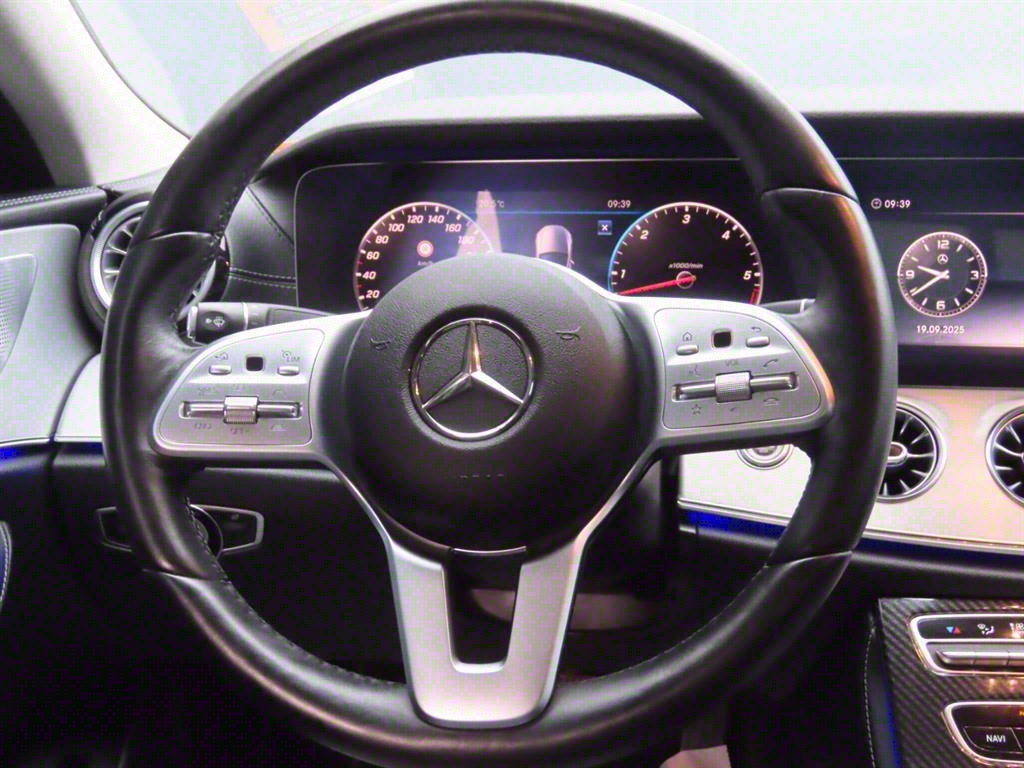 Mercedes Benz CLS Class - Vista 9