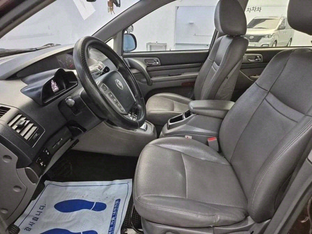 Ssangyong Korando - Vista 11