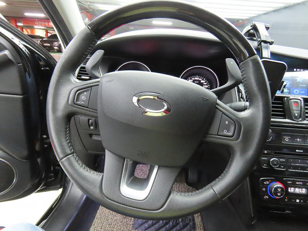 SAMSUNG SM7 - Vista 8