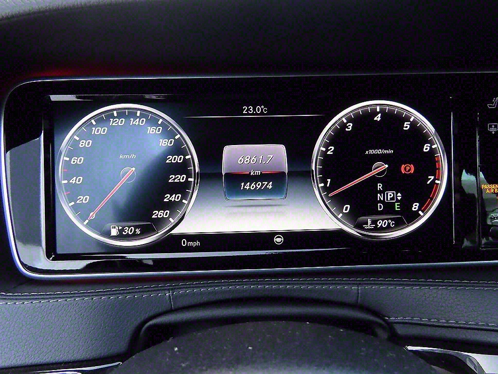 Mercedes Benz S Class - Vista 9