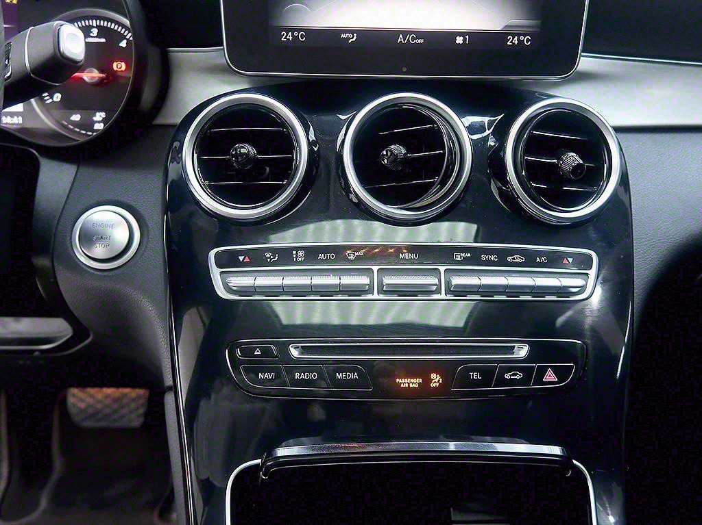 Mercedes Benz GLC Class 2018 Blanco - Importación desde Corea - HF Imports Iquique - Foto 9